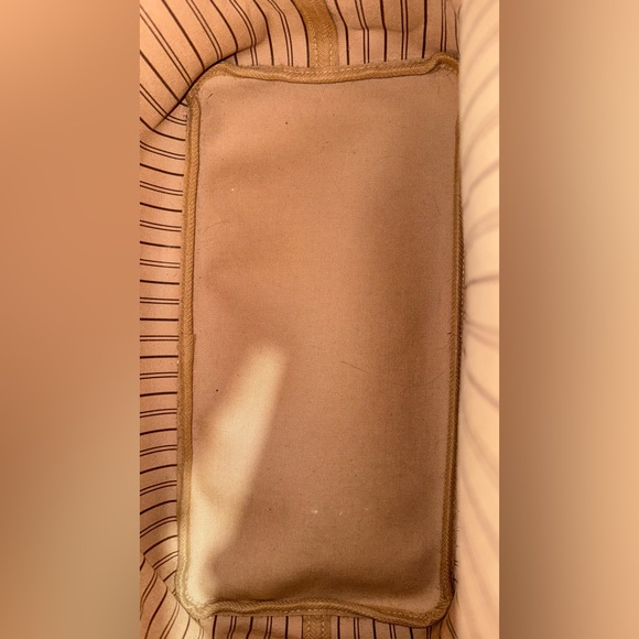 Louis Vuitton Monogram Neverfull GM - Picture 13 of 13